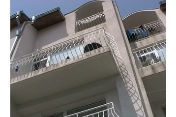 Zasebna nastanitev Primorsko 3